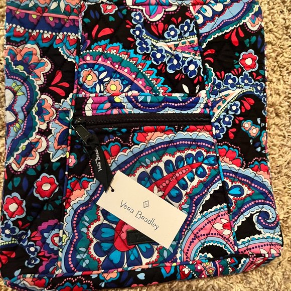 Vera Bradley Cross Bosy - Picture 2 of 4